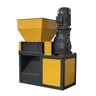 Máquina de trituração de eixo duplo de baixo ruído com grande trampolim de alimentação / lâminas de liga de borda afiada