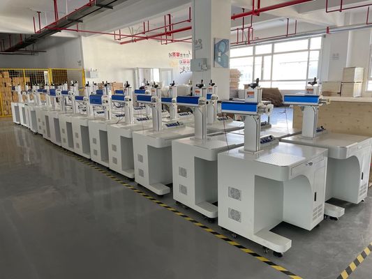 Pequena máquina de marcação a laser de fibra CNC Raycus JPT 20w 30w 50w 100w