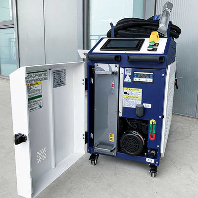 Máquina de remoção de ferrugem a laser de fibra contínua / modulação para construção de automóveis e caminhões