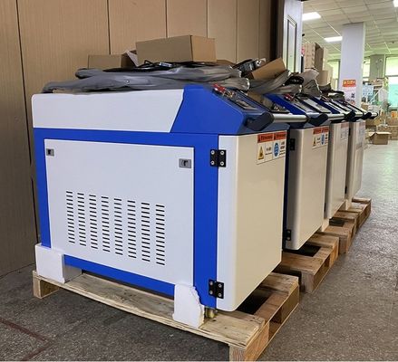 0Máquina de limpeza a laser de diâmetro do ponto focal.2-2mm perfeita para resultados