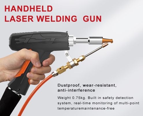 Máquina de solda a laser 3 em 1 resfriada a água 1,5 mm Profundidade de soldagem AC220V Fornecimento de energia